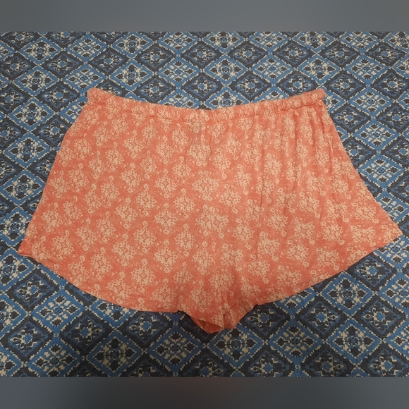 Peach & White Print Pyjama Short Set - Picture 7 of 11